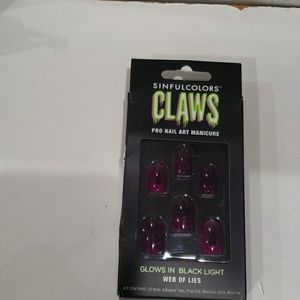 Sinful Colors Claws Web of Lies Nails